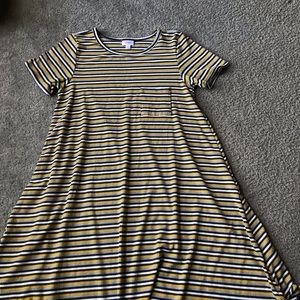 LuLaRoe Carly Striped dress mustard/gray tones size Small